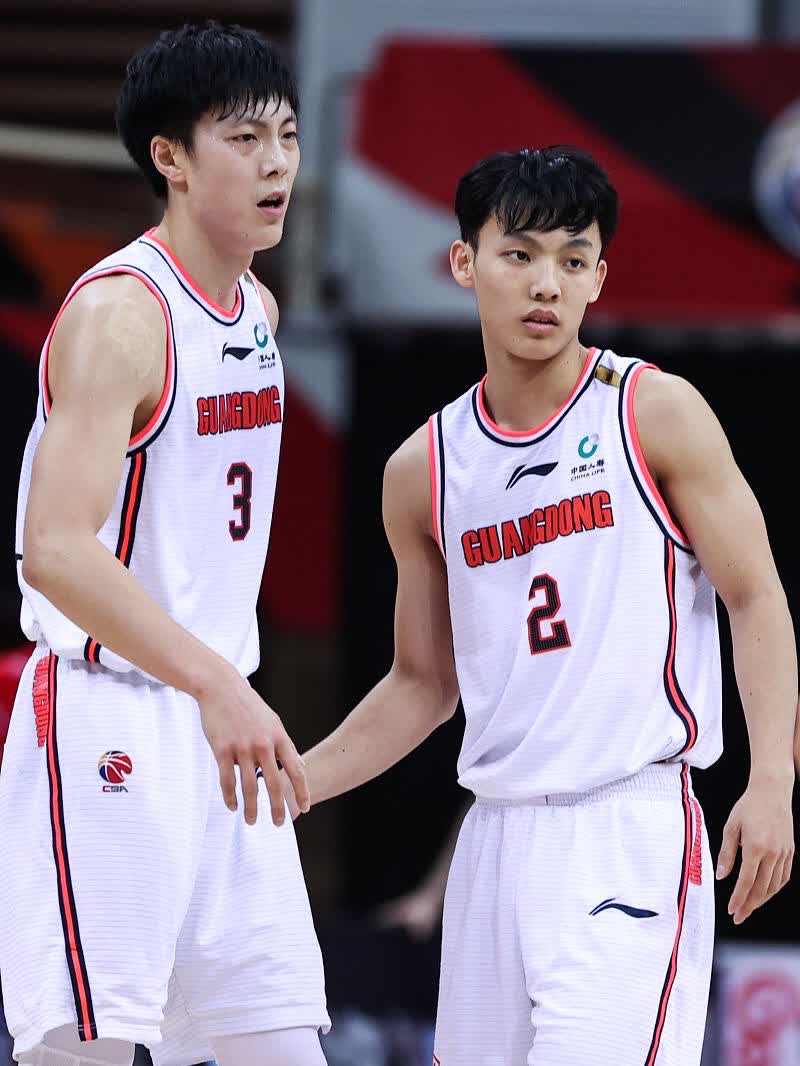 广东宏远队备战挑战四川队，誓要力争夺冠的简单介绍