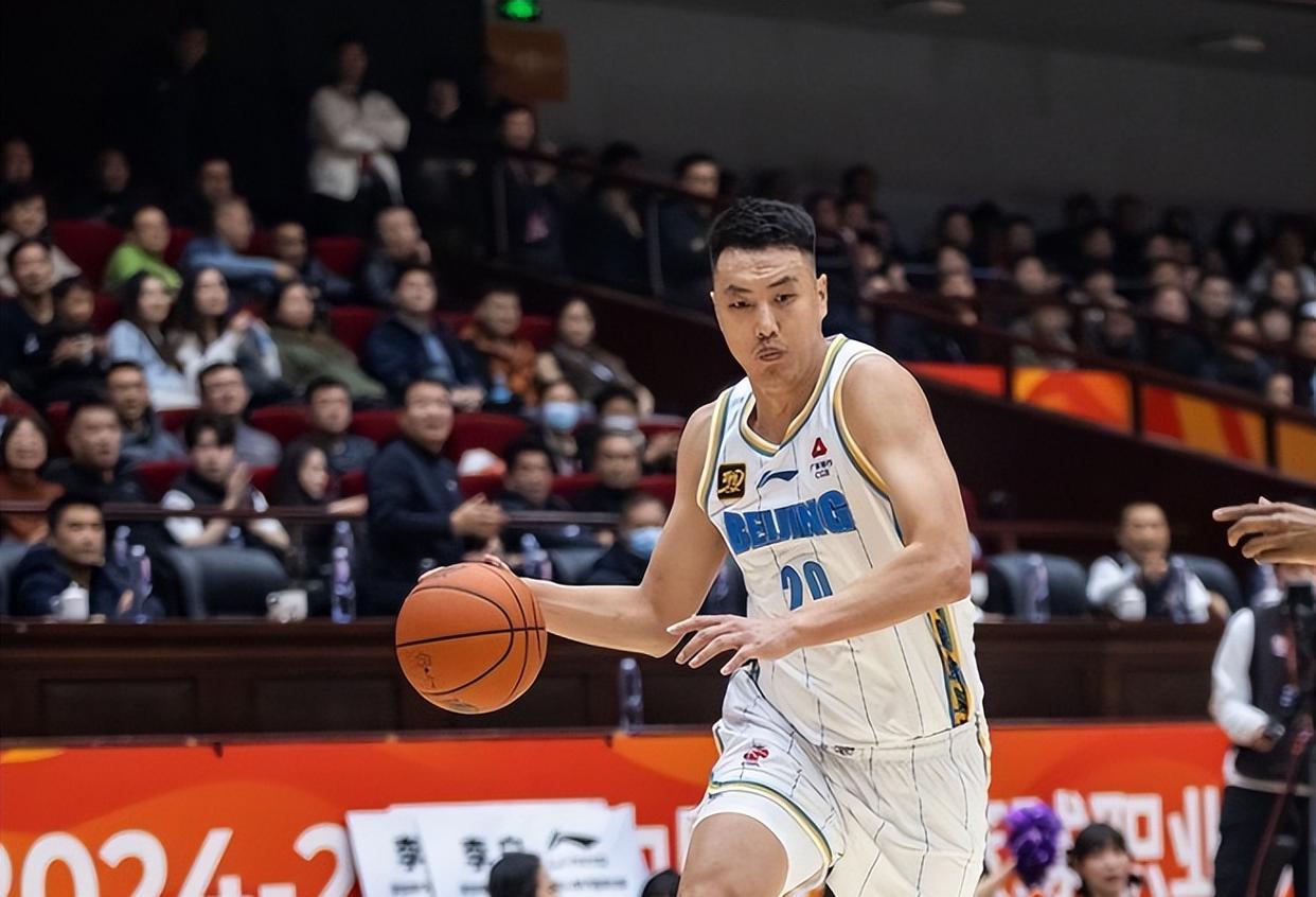 开云体育登录入口-山东男篮备战对抗福建队，全队精神抖擞的简单介绍
