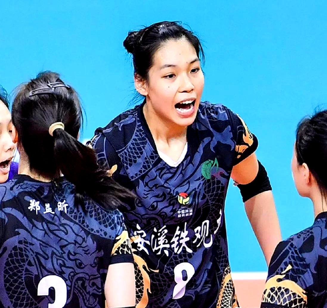 世联赛-女排3-2德国决胜局18-16庄宇珊28分